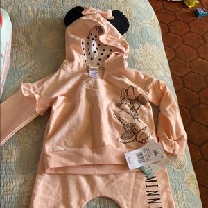 Brand new Minnie sweat set